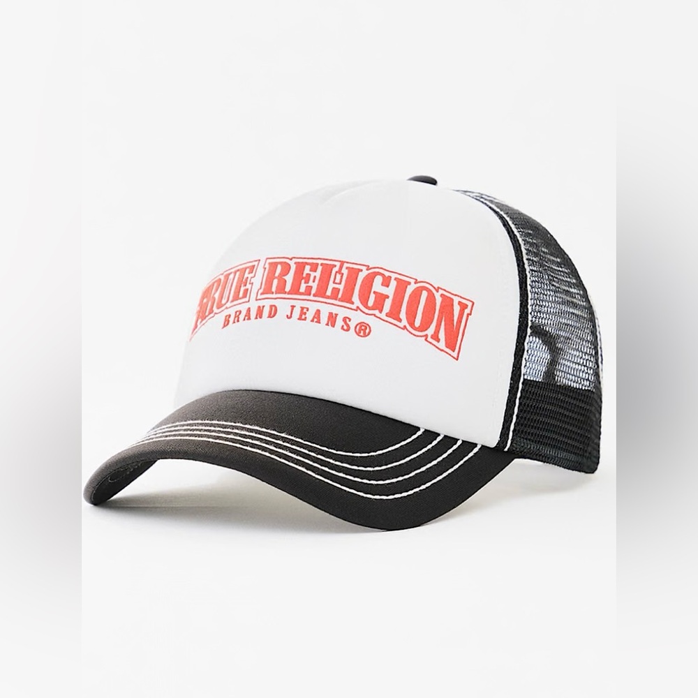 TRUE RELIGION LOGO TRUCKER HAT